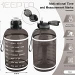 Botella de agua Keepto de 1 galón con pajita, jarra de agua motivacional con marcador de tiempo