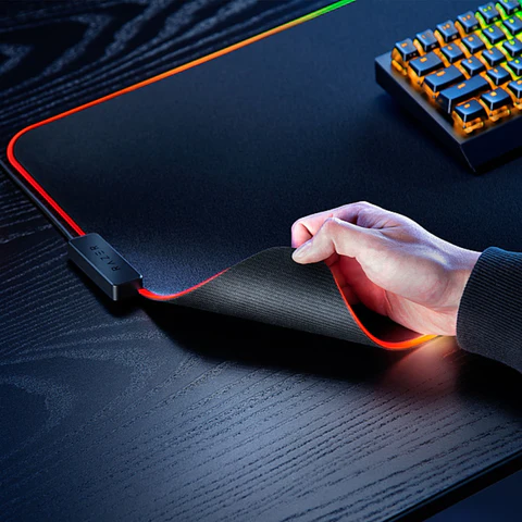 Mouse Pad Gaming Híbrida RGB Strider Chroma