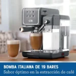 Cafetera Oster® PrimaLatte™ Touch BVSTEM6801M