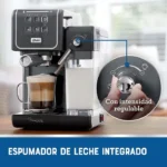 Cafetera Oster® PrimaLatte™ Touch BVSTEM6801M